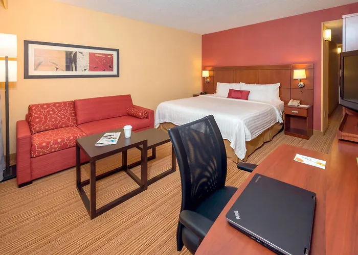 Courtyard Hanes Mall Hotel Winston-Salem