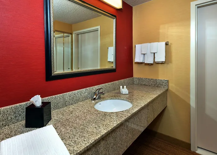 Courtyard Hanes Mall 3* Winston-Salem